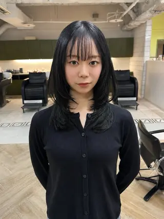 ミディアム ダブルカラーベージュ 新潟/万代/髙橋魁真のヘアスタイル