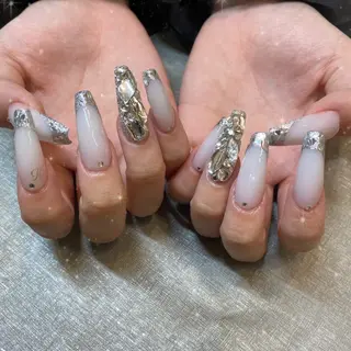 ネイル BlueDaisy 栄本店のネイルデザイン