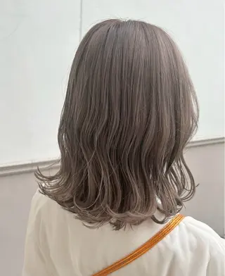 ミディアム リズ 都島のヘアスタイル