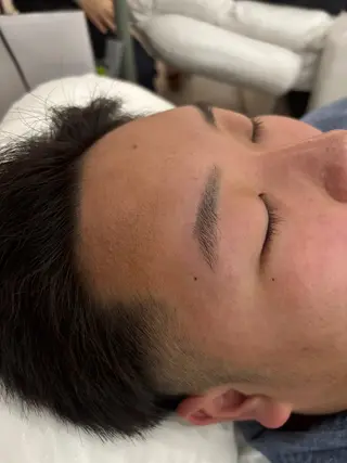 アイブロウ 前田 陽奈里のマツエク・マツパデザイン