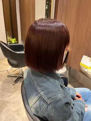 カラー 茨木 和泉のヘアスタイル