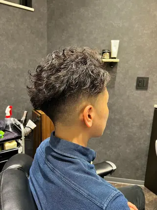 ショート パーマ メンズ 北千住理容室バーバー 小堀悠作のヘアスタイル