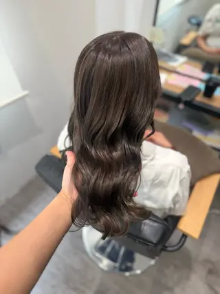 セミロング カラー 艶髪レイヤー上田 紗也🇰🇷💗のヘアスタイル