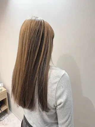 ロング 赤池 日菜子のヘアスタイル