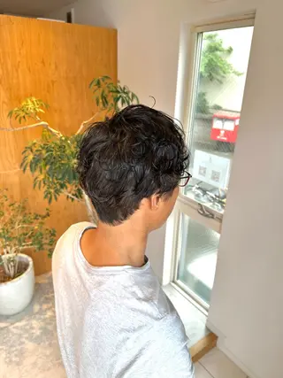 ミディアム パーマ メンズ 🔥メンズ特化 /パーマ&カット🌀のヘアスタイル