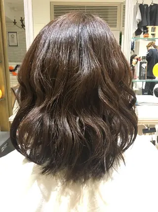 ミディアム 似合う髪型見つけます AYAKAのヘアスタイル