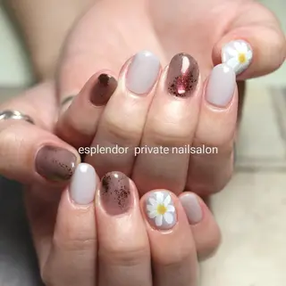 ネイル esplendor  小野寺のネイルデザイン