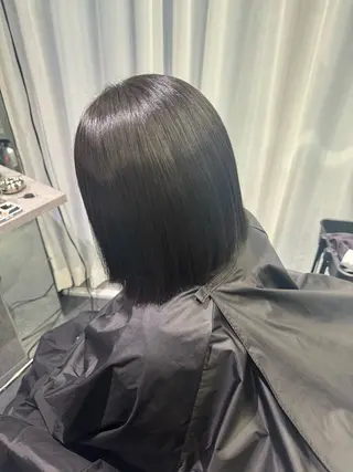 カラー Ami/艶カラー/ レイヤー/ハイトーンのヘアスタイル