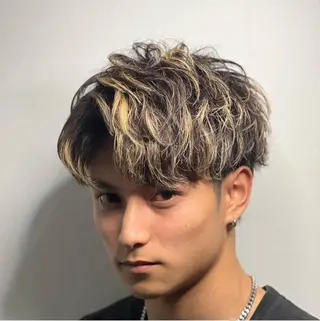 ショート カラー 新宿駅近! 💈口コミ多数✨のヘアスタイル