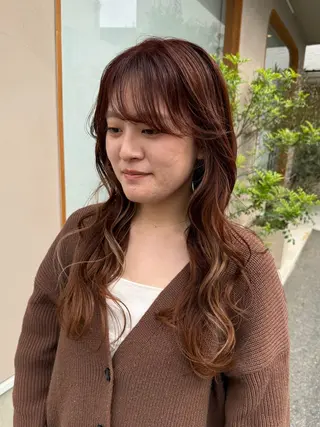 ロング カラー ramphy 柴原 夢奈のヘアスタイル