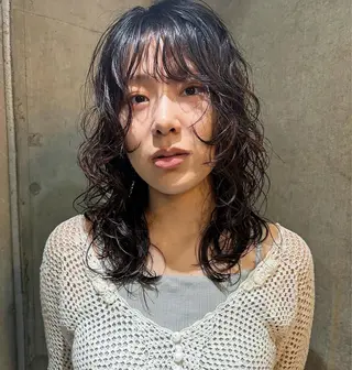 ミディアム カラー パーマ ヘアアレンジ メンズ キッズ デザインパーマ メンズカット 郁美のヘアスタイル