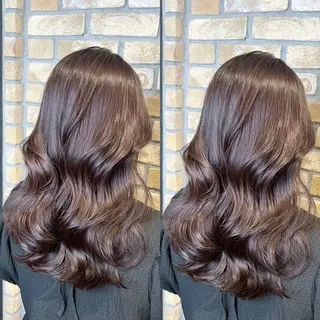 セミロング 🎀艶髪の達人🎀 レイヤー🎀飯田のヘアスタイル