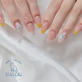 ネイル ViViChi 梨帆のネイルデザイン