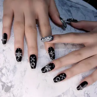 ネイル Queen‘s なんのネイルデザイン