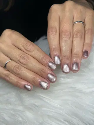 ショート 古賀 はるみのネイルデザイン