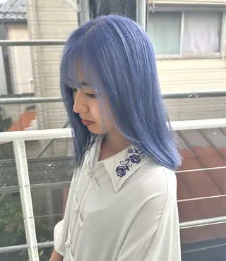 セミロング 🍀ブリーチ屋さん/ 顔まわりカットあずみのヘアスタイル