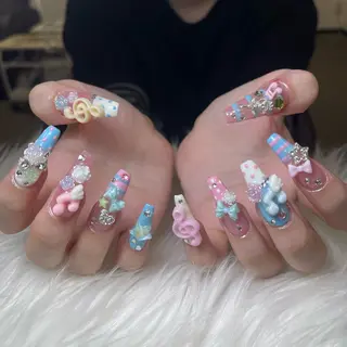 ネイル NiJi Nailsのネイルデザイン
