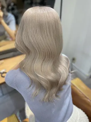ロング カラー ili 梅田のヘアスタイル