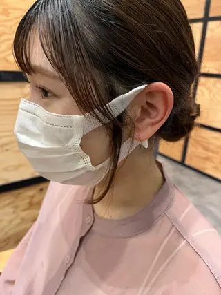 セミロング カラー パーマ ヘアアレンジ メンズ キッズ ネイル マツエク・マツパ アイブロウ 久木原 ゆりのヘアスタイル