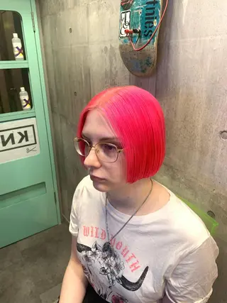 ショート カラー ハイトーン/メンズ/ ウルフ特化 小松のヘアスタイル