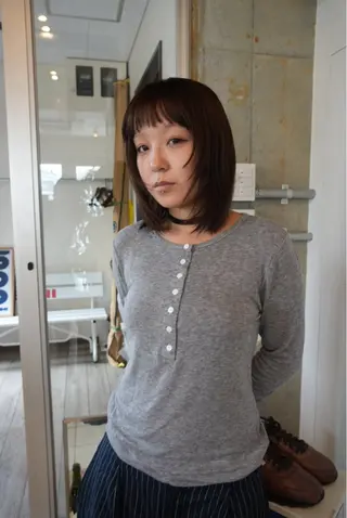 ミディアム ウチミズ サヤカのヘアスタイル