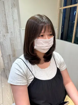 ミディアム ななほ⌇レイヤー カット⌇カラー🫧のヘアスタイル
