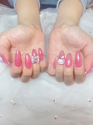 ネイル ピンキー 池田公園店のネイルデザイン