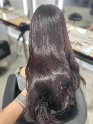 ロング カラー YUKA🤍ベージュ /ミルクティーのヘアスタイル