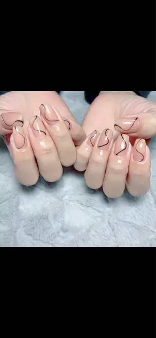 ネイル B- nailのネイルデザイン