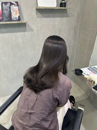 セミロング カラー 本場韓国ヘア特化 아이비/Aibiのヘアスタイル