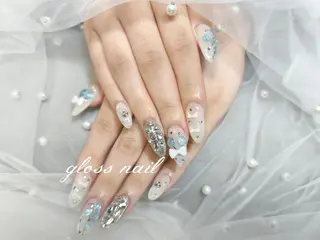 ネイル アヤカ☘️Gloss nailのネイルデザイン