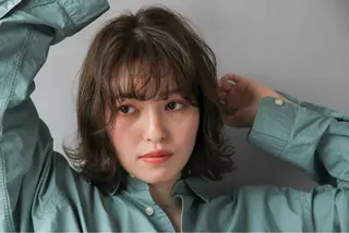 ミディアム 【完全個室】髪質改善 暖色カラー/山崎唯奈のヘアスタイル