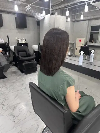 ミディアム カラー ❇️安達 優心❇️ レイヤー/艶髪特化のヘアスタイル