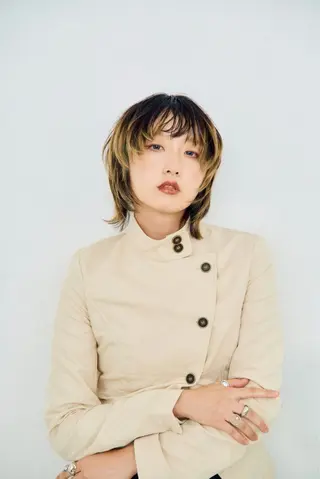 ハイトーン /スパイキーショートのヘアスタイル