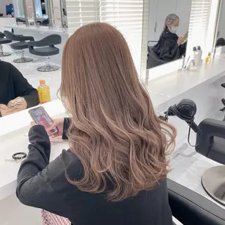 セミロング カラー センターパート特化 井上健太のヘアスタイル