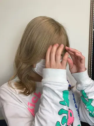 ミディアム カラー ブリーチカラー🫧 森　凪沙のヘアスタイル