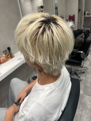 メンズ ブリーチ🥣⌇ケア⌇ 🎨mana🎀のヘアスタイル