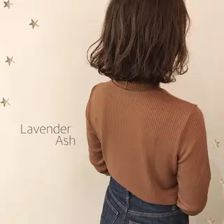 ミディアム カラー 市川 千夏のヘアスタイル