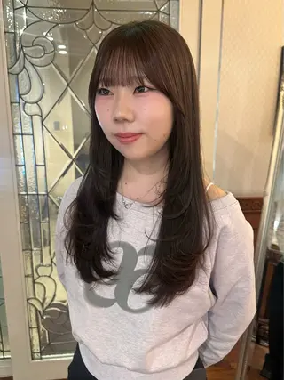 ロング カラー 四日市/レイヤー /似合わせカットのヘアスタイル