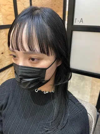 ロング カラー パーマ ヘアアレンジ メンズ キッズ ネイル マツエク・マツパ アイブロウ 久木原 ゆりのヘアスタイル