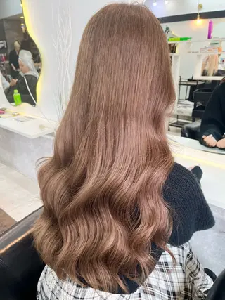 ロング カラー YUI/透明感 ブリーチ❕髪質改善のヘアスタイル