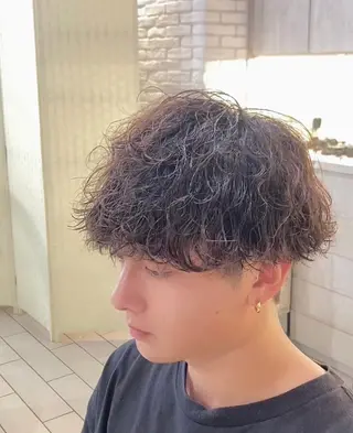 パーマ メンズ 可愛い顔周りカット お任せください✨中川のヘアスタイル