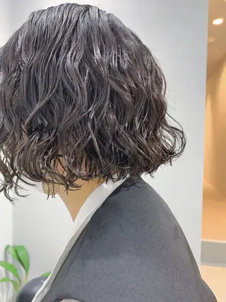 ショート パーマ ボブパーマコテ巻き風 パーマNo1深江秀平のヘアスタイル