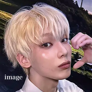 ミディアム カラー メンズ 岡田大志🇰🇷 中/韓メンズヘアのヘアスタイル
