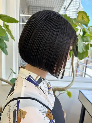 ショート カラー MOE /Zina横浜2ndのヘアスタイル