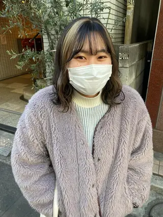ミディアム 🐩透明感ミルクティ ーピンクニイナ🐩のヘアスタイル