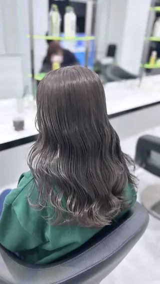 セミロング ‎🤍札幌ハイトーン 🤍シンゴのヘアスタイル