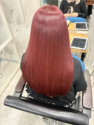 ミディアム newi ナカノのヘアスタイル