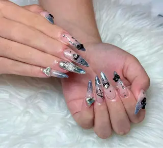 ネイル Julli NailStudioのネイルデザイン