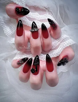 ネイル ISA_ BELLAのネイルデザイン
